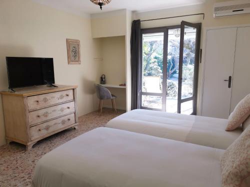 Hotel Sous Les Figuiers