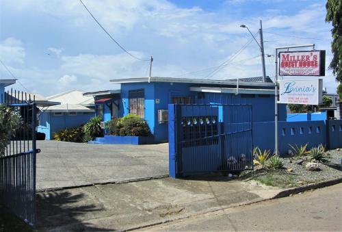 Hostal Miller's Guest House