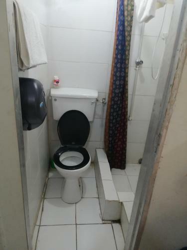 Hostal Tonys Guest House