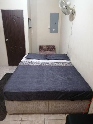 Hostal Tonys Guest House