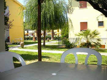 Apartamento Triton Villas Residence & Hotel