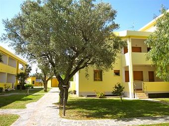 Apartamento Triton Villas Residence & Hotel