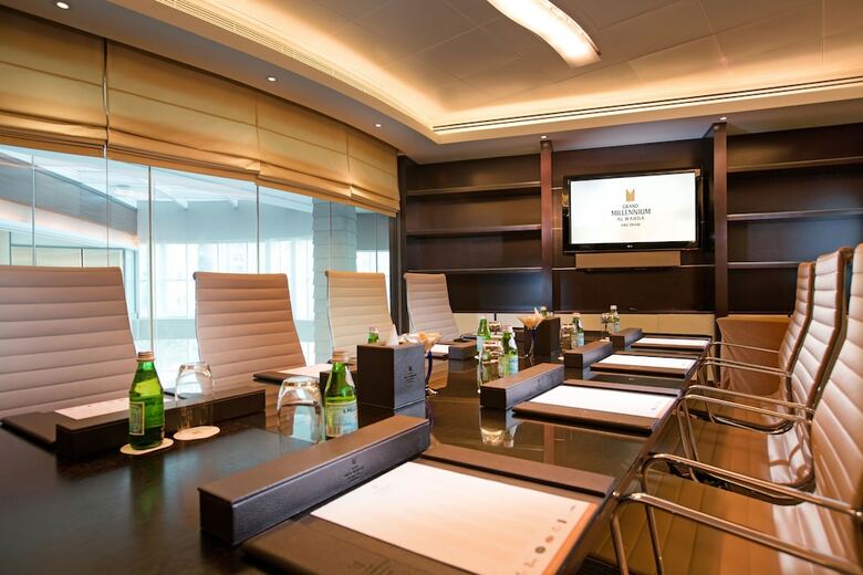 Hotel Grand Millennium Al Wahda Abu Dhabi