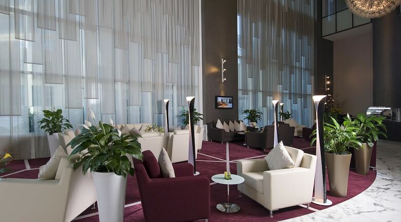 Hotel Grand Millennium Al Wahda Abu Dhabi