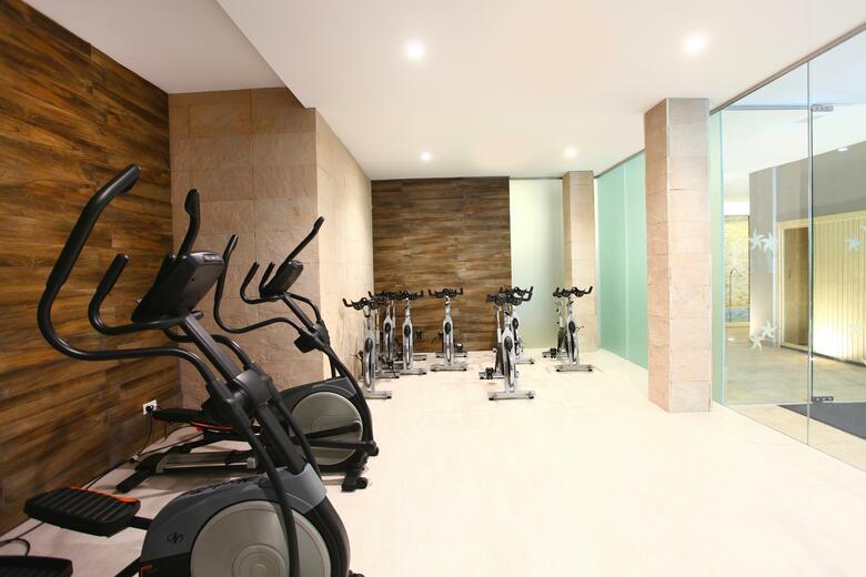 Hotel Iberostar Waves Cala Millor - S�lo Adultos