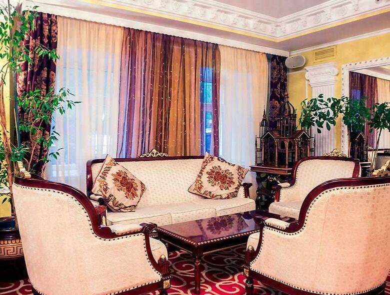 Mandarin Moscow Hotel