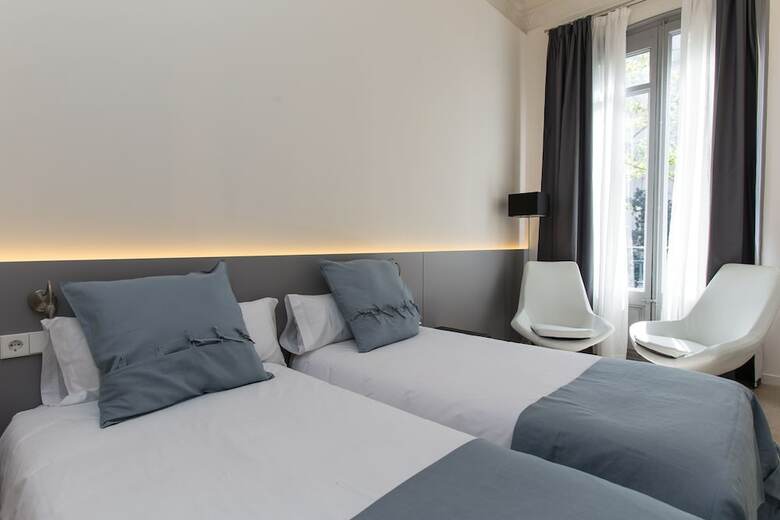 Pension Izaila Plaza Catalunya