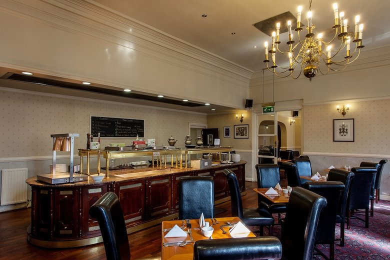 Prince Of Wales Hotel