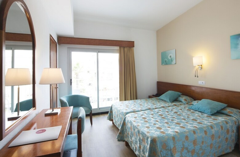 Hotel Js Miramar