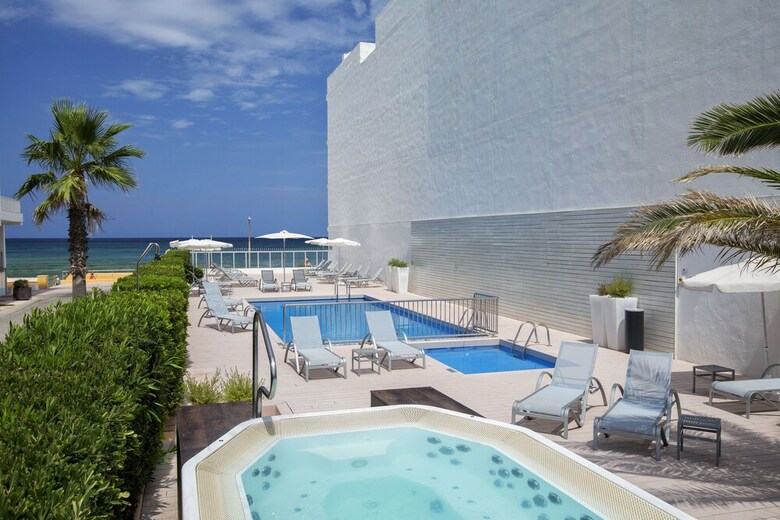 Hotel Js Miramar