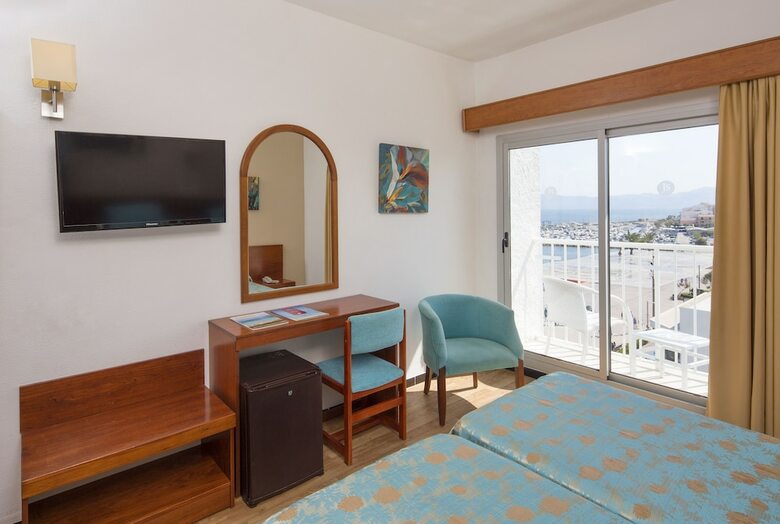 Hotel Js Miramar