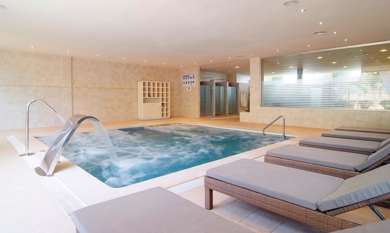 Aparthotel Zafiro Mallorca