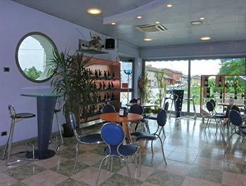 Hotel Medea