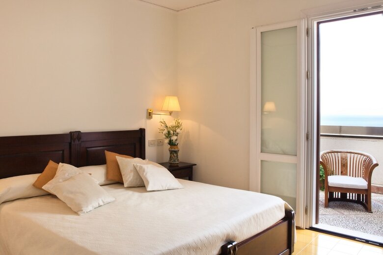 Hotel Torre Bennistra