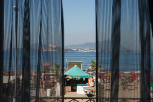 Hostal Venustas Park Hotel