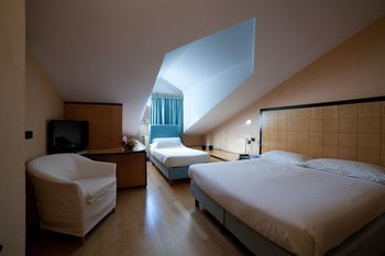 Hotel Ancora Corso Mameli