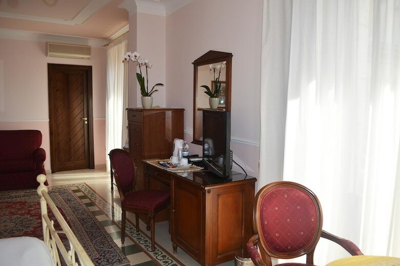 Hotel Palazzo Krataiis