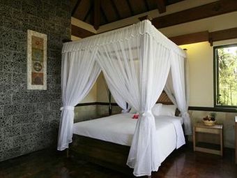 Nugraha Lovina Seaview Resort & Spa