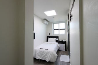 Ekonomy Hotel Incheon