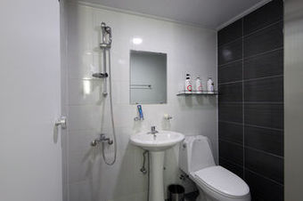 Ekonomy Hotel Incheon
