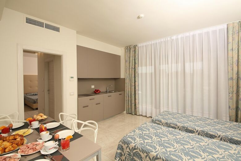 Hotel Residence Holiday