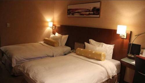 Jinling Danyang Hotel