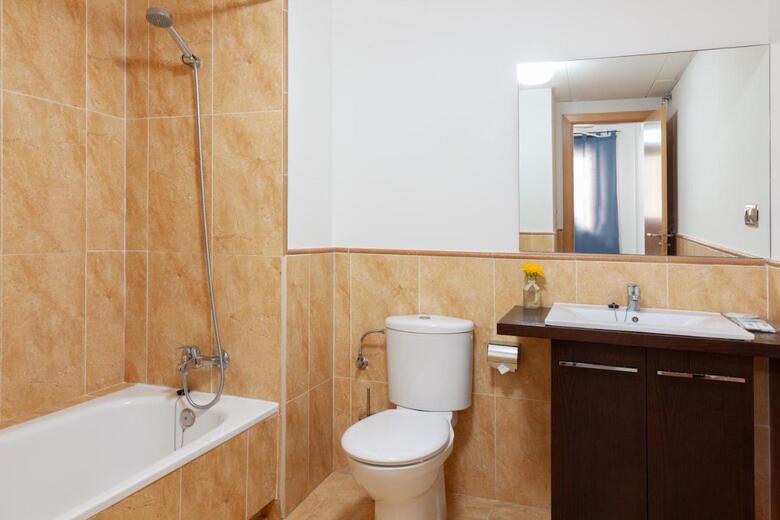 Apartamentos Playamarina
