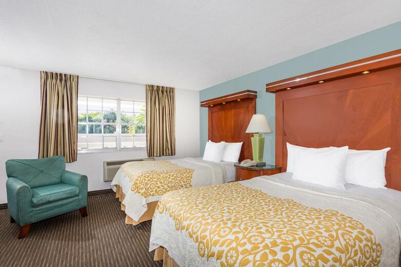 Hotel Days Inn Miami Airport North