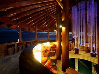 Hotel Centara Ras Fushi Resort And Spa