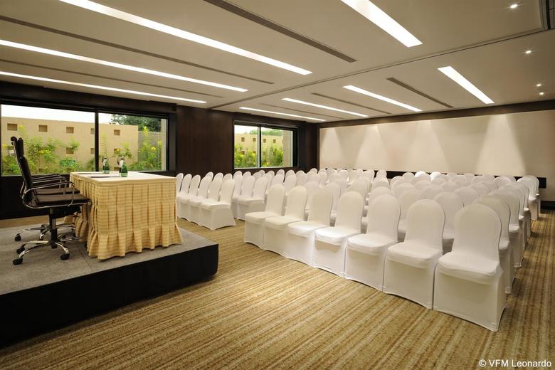 Hotel Hilton Bangalore Embassy Golflinks