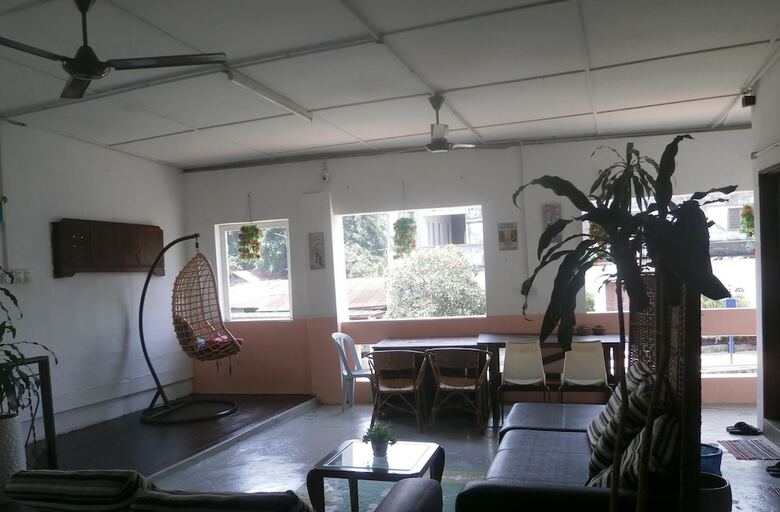 Albergue River One Residence