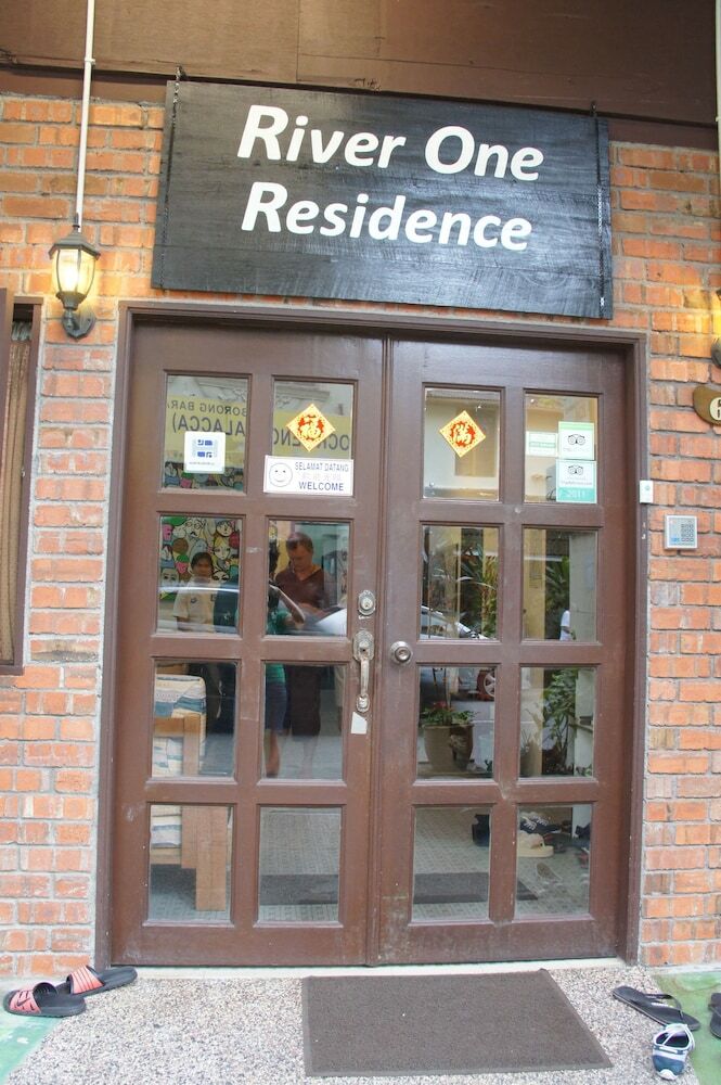 Albergue River One Residence