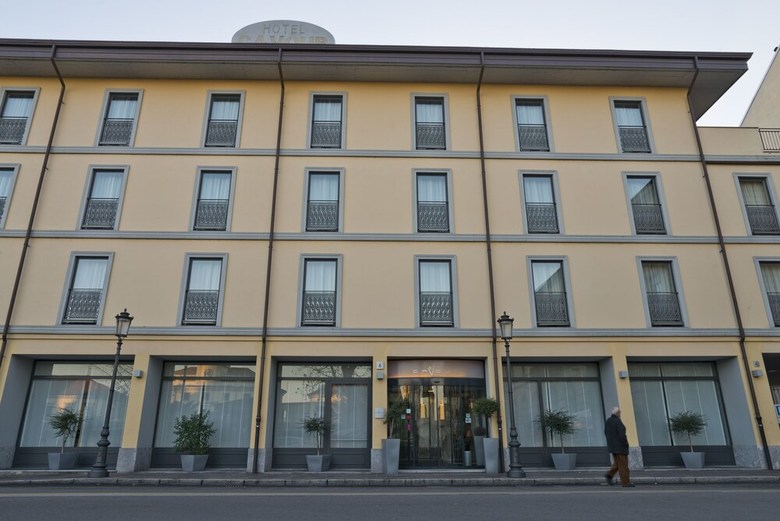 Hotel Cavour In Novara