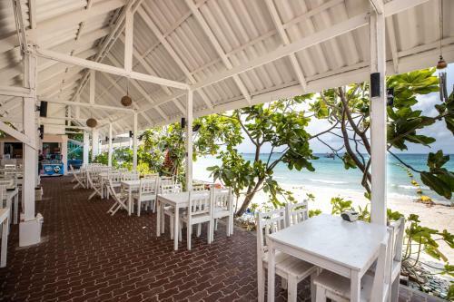 Hotel Xanadu Beach Resort