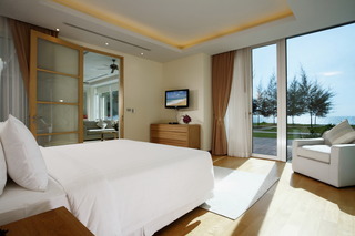 Hotel Centara Grand West Sands Resort & Villas Phuket
