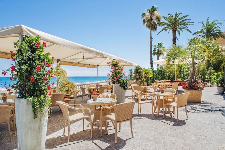 Hotel Golfo E Palme