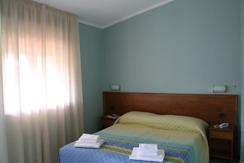 Hotel Pausania Inn