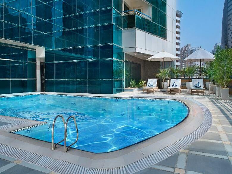 Apartamento Golden Tulip Media Hotel