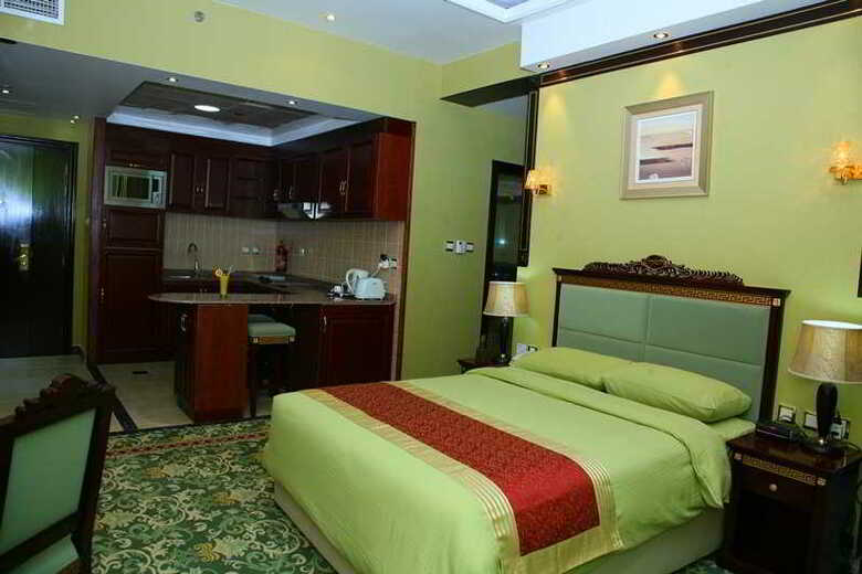 Apartamento Golden Tulip Media Hotel