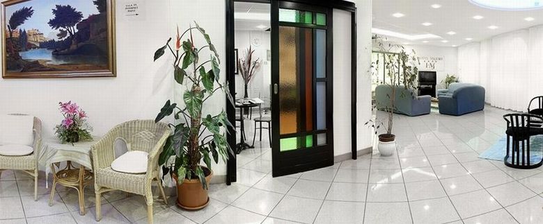 Hotel Majore