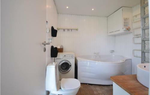 Hostal Holiday Home Strandv�nget B�rkop VI