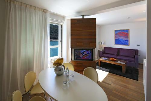 Boutique Hotel Adoral