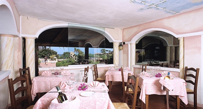 Colonna Beach Hotel