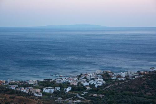 Thalassa House Apartments