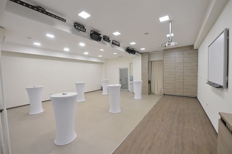 Hotel Adresa