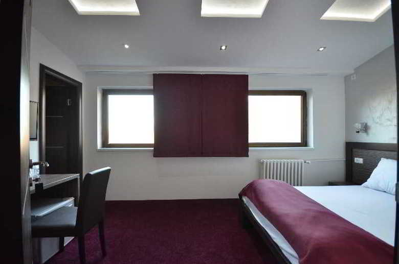Side One Design Hotel