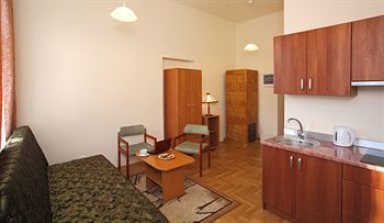 Enigma Hostel & Apartments