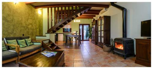 Agroturismo Can Barnosell - Els Masos D'en Coll