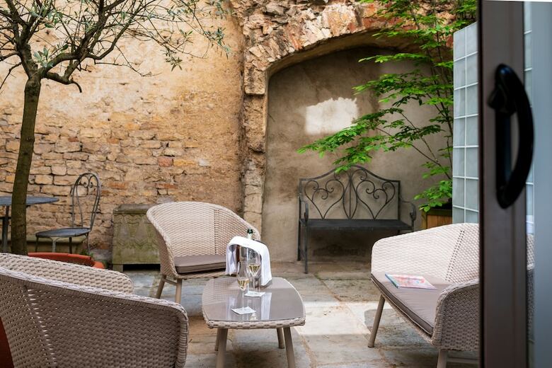 Hotel Abbaye De Maizieres