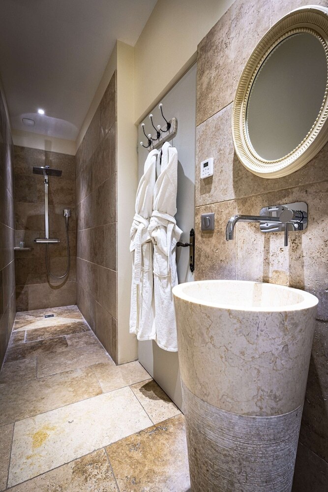 Hotel Abbaye De Maizieres